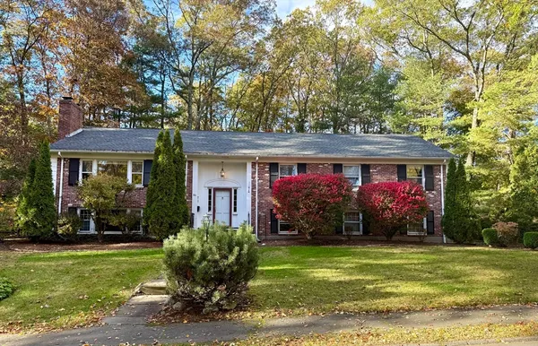 $7,000 | 84 Cleveland Road, Wellesley, MA 02481