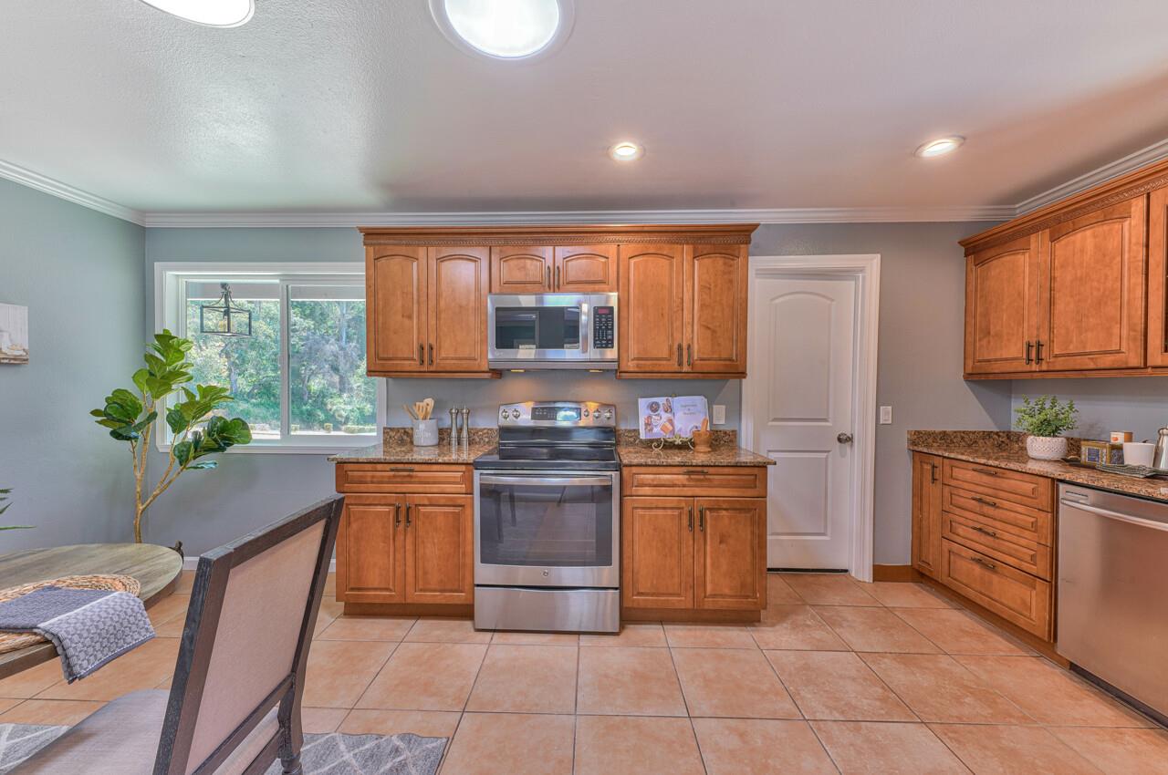 8163 Messick Road Salinas, CA 93907 - Photo 19 of 57 Gallery Image 19