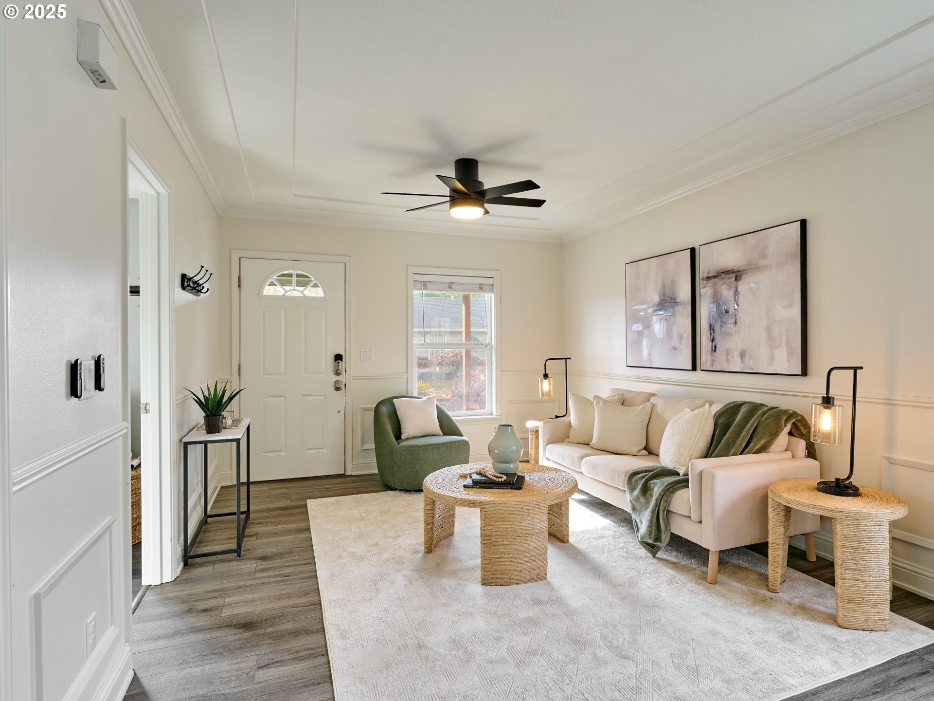 1006 Well Street Silverton, OR 97381 - Photo 4 of 35 a living room with furniture and a chandelier