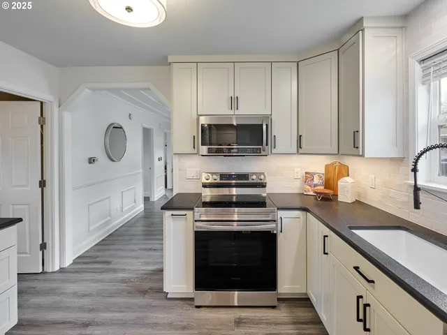 $429,900 | 1006 Well Street, Silverton, OR 97381