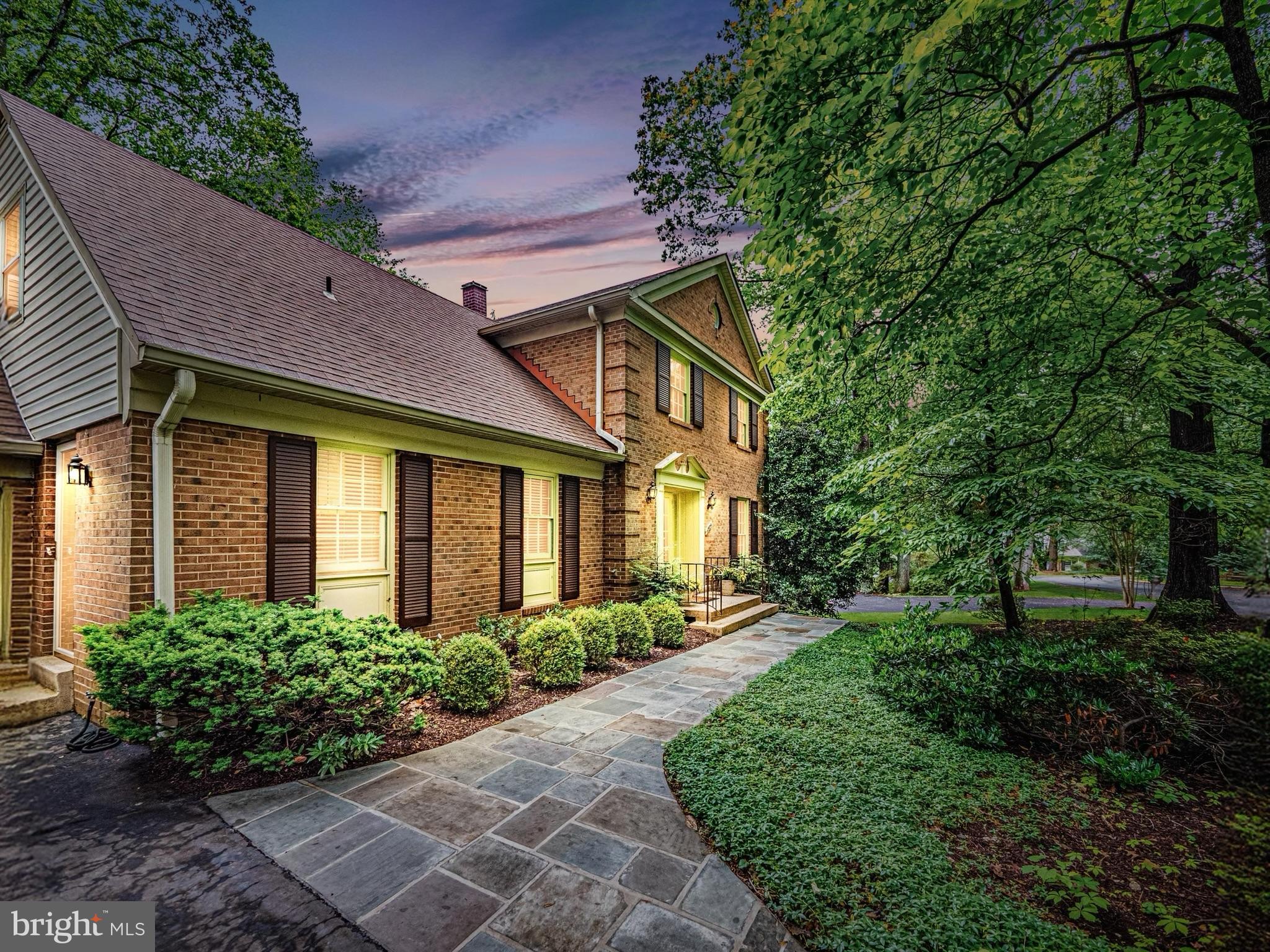 11904 Hunting Ridge Court Potomac, MD 20854 - Photo 1 of 1 Virtual Dusk