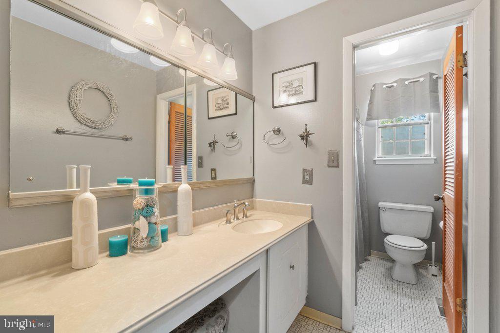 4309 Winterode Way Nottingham, MD 21236 - Photo 18 of 40 Gallery Image 18