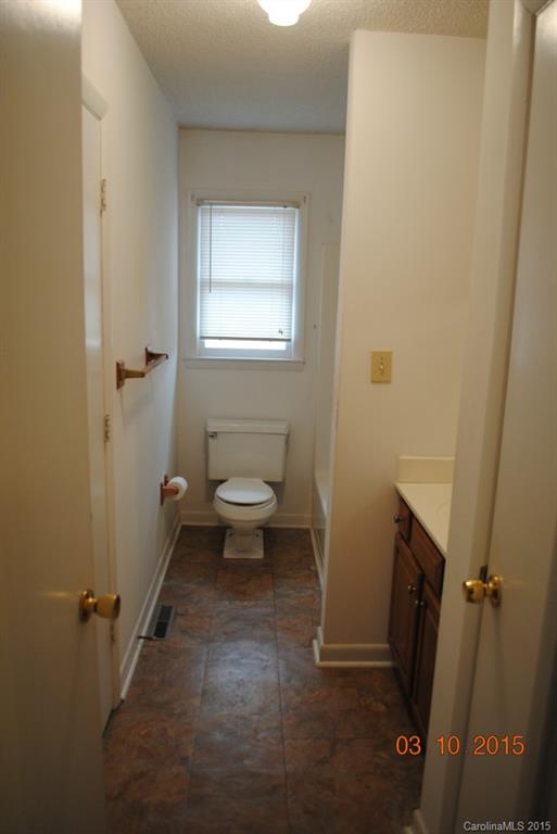 271 Riverview Road, Unit 32 Lexington, NC 27292 - Photo 12 of 12 Gallery Image 12