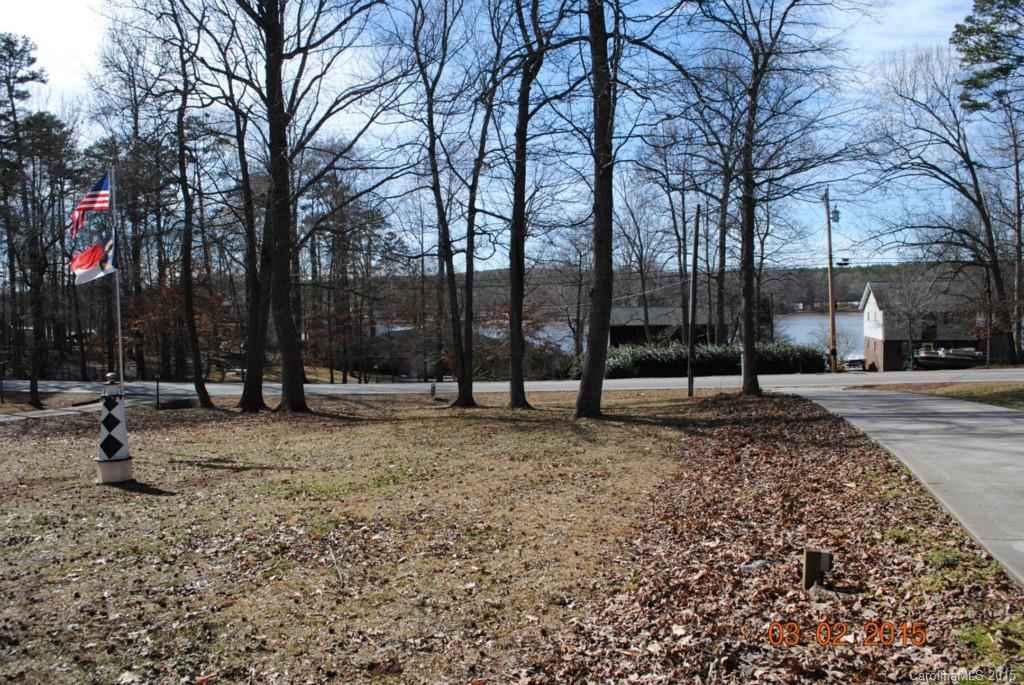 271 Riverview Road, Unit 32 Lexington, NC 27292 - Photo 4 of 12 Gallery Image 4