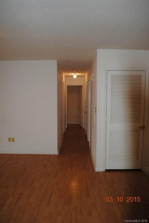 271 Riverview Road, Unit 32 Lexington, NC 27292 - Photo 10 of 12 Gallery Image 10