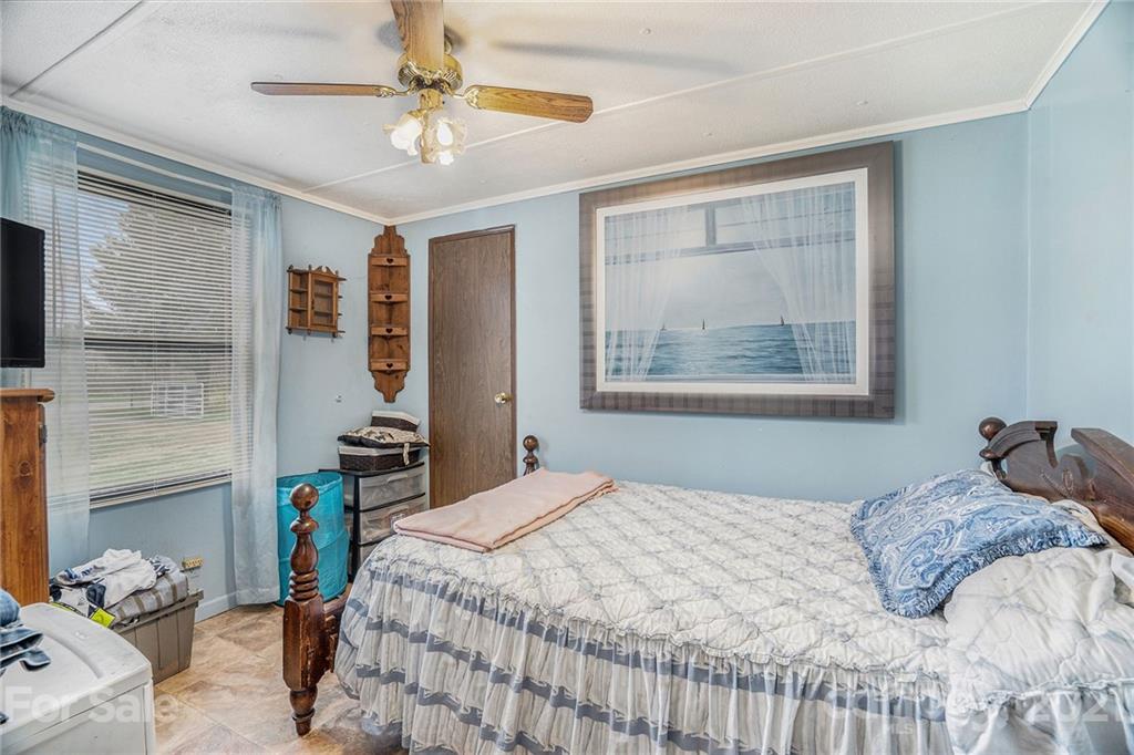 259 Humphrey Road Gastonia, NC 28052 - Photo 18 of 34 Gallery Image 18