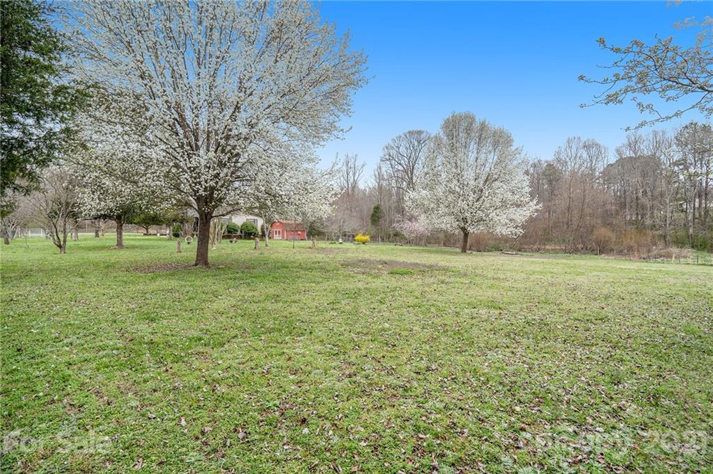 259 Humphrey Road Gastonia, NC 28052 - Photo 20 of 34 Gallery Image 20