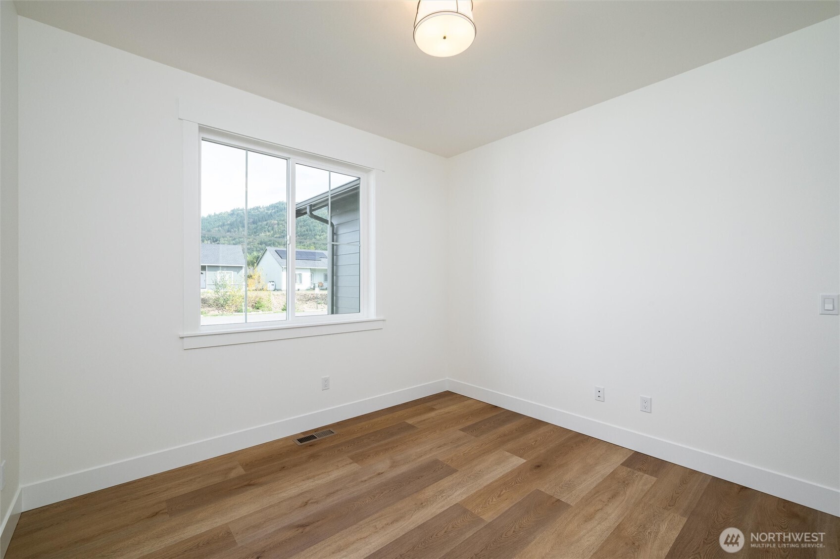 6317 Winchester Way Maple Falls, WA 98266 - Photo 19 of 33 Gallery Image 19