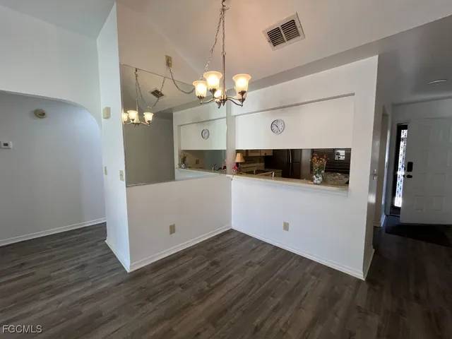 $189,500 | 11500 Caravel Circle, Unit 4028, Fort Myers, FL 33908