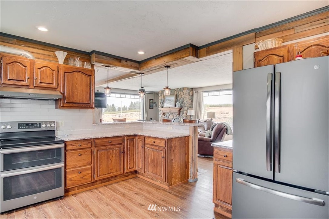 701 Perry Road Ellensburg, WA 98926 - Photo 6 of 40 Gallery Image 6
