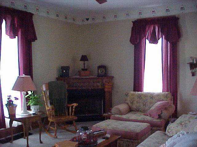17613 London Road Williamsport, OH 43164 - Photo 5 of 10 Gallery Image 5