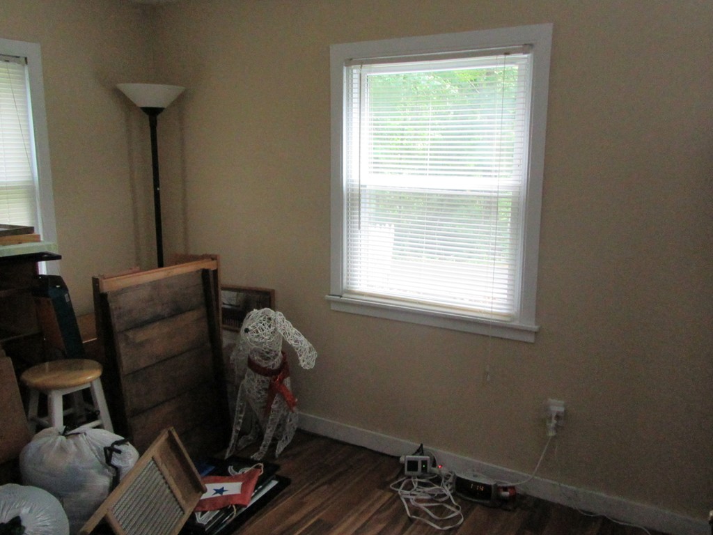 7 Bruce Street Springfield, MA 01119 - Photo 12 of 17