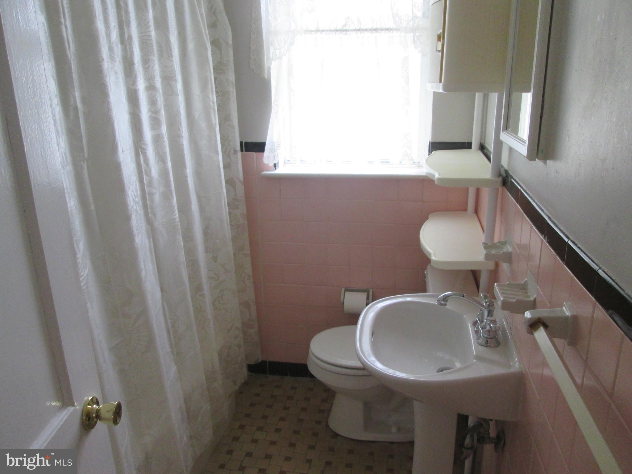 3307 Fordham Road Philadelphia, PA 19114 - Photo 17 of 29 Gallery Image 17