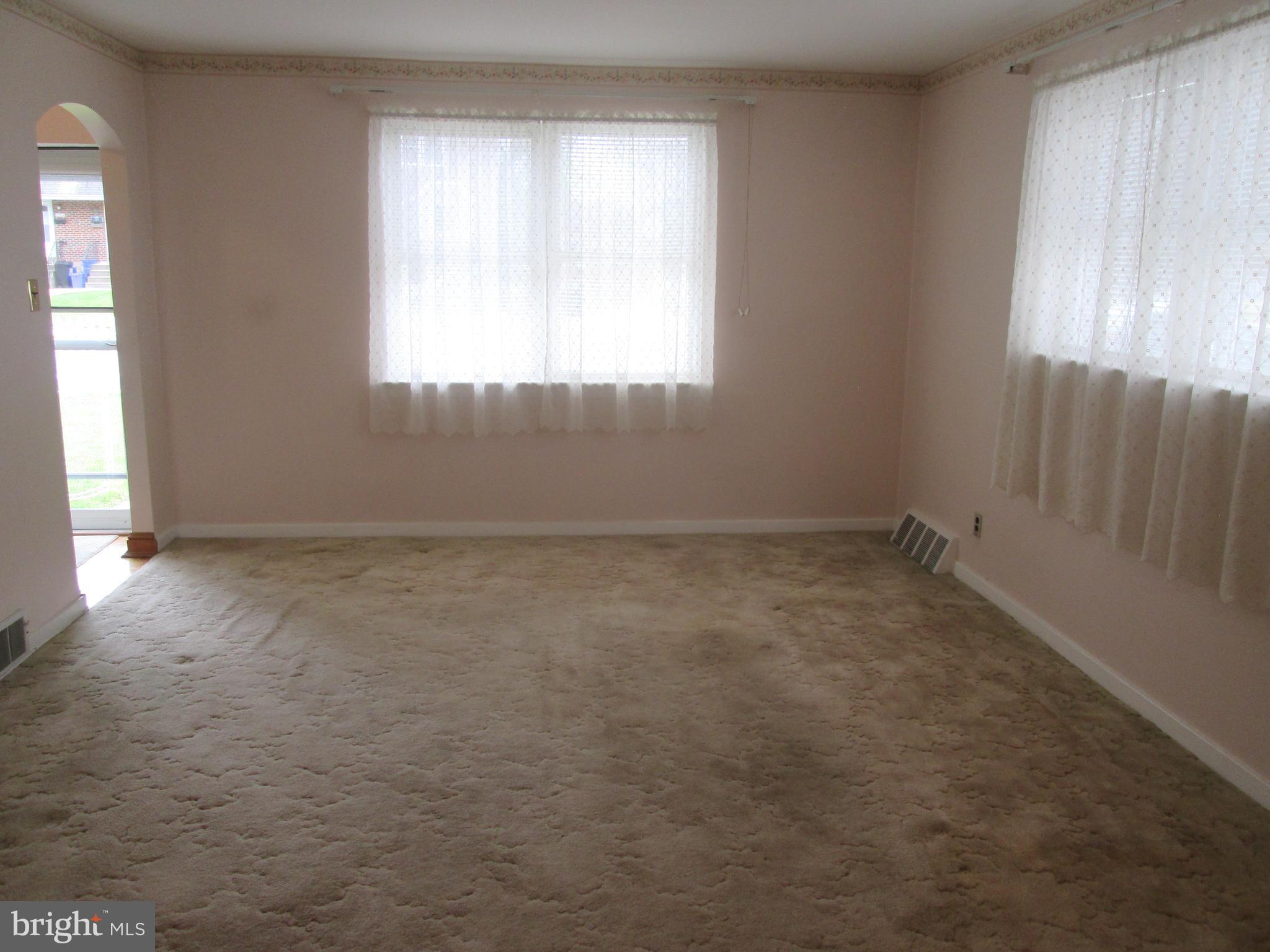 3307 Fordham Road Philadelphia, PA 19114 - Photo 8 of 29 Gallery Image 8