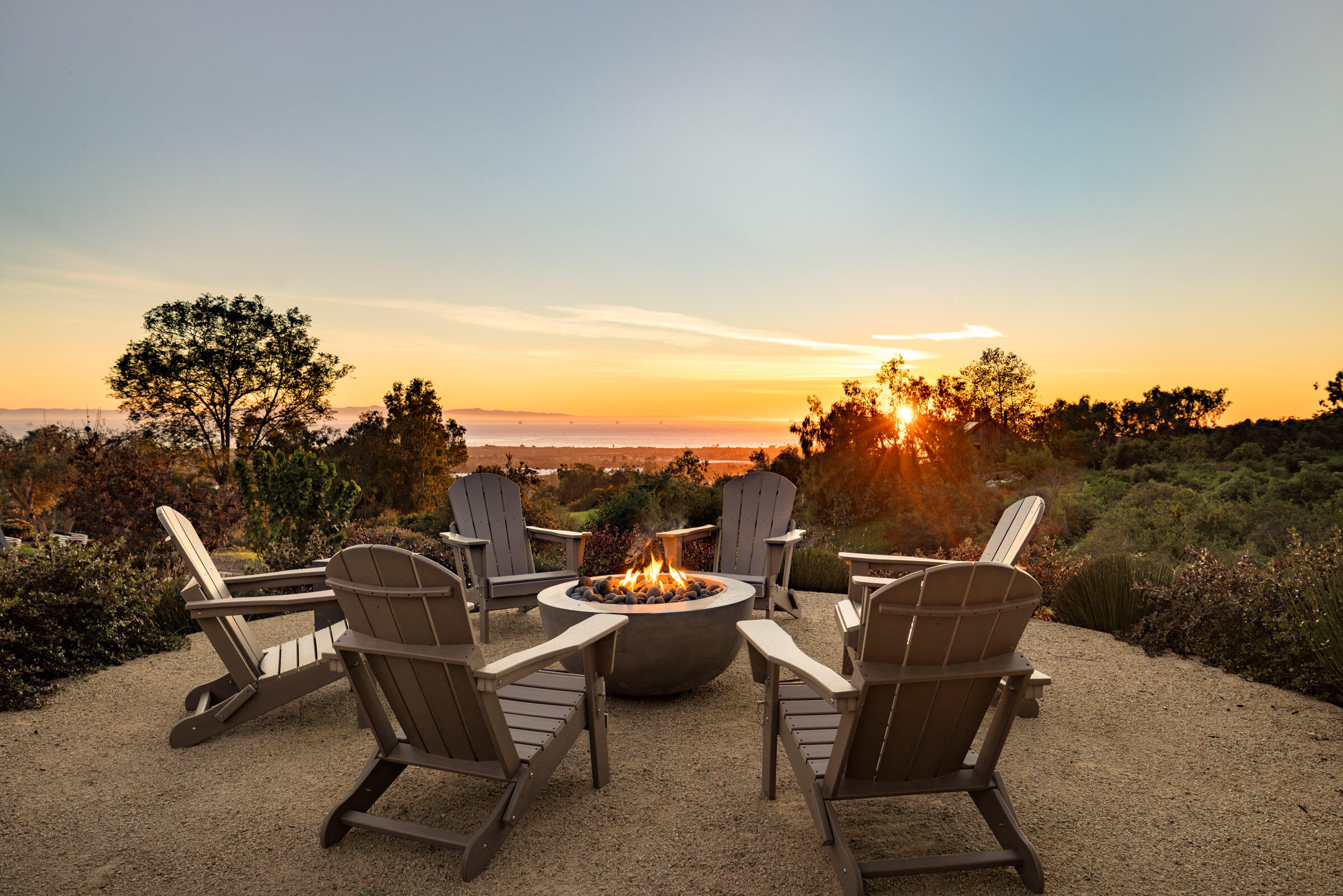 4488 Foothill Road Carpinteria, CA 93013 - Photo 13 of 22 Golden Hour