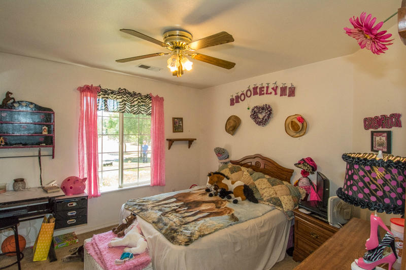 5114 Happy Valley Road Anderson, CA 96007 - Photo 17 of 27 happy valley-122 (800x533)