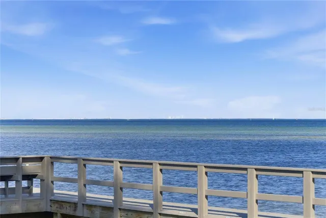 $7,500 | 377 22nd Avenue Southeast, St. Petersburg, FL 33705