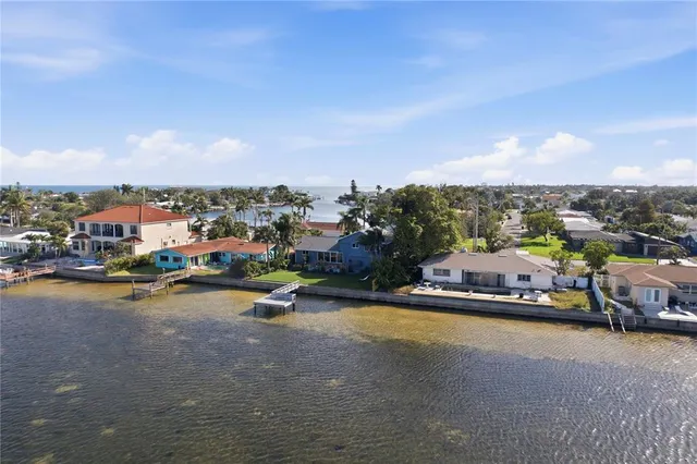 $7,500 | 377 22nd Avenue Southeast, St. Petersburg, FL 33705