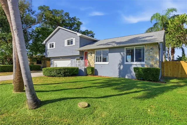 $7,500 | 377 22nd Avenue Southeast, St. Petersburg, FL 33705