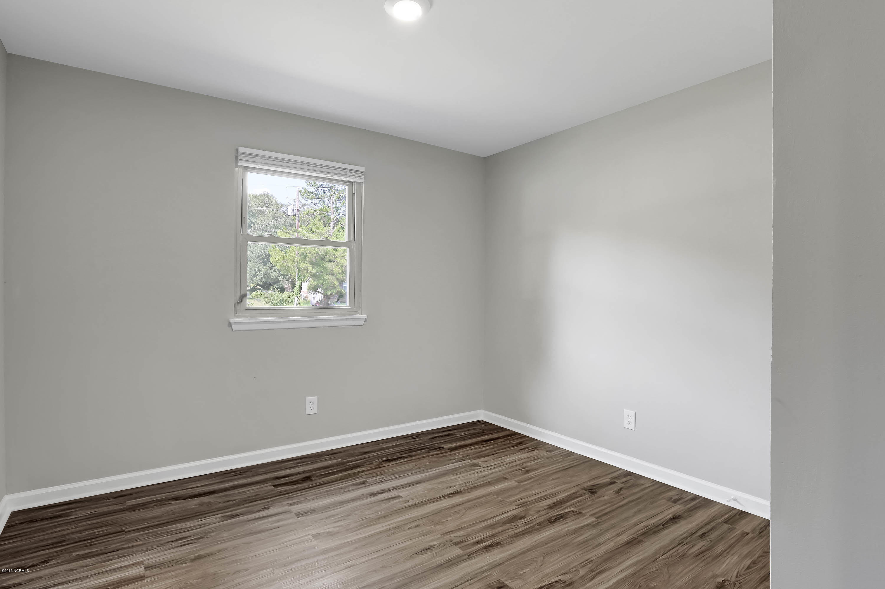 225 Lancaster Road Wilmington, NC 28409 - Photo 27 of 30 225LancasterRoad-27