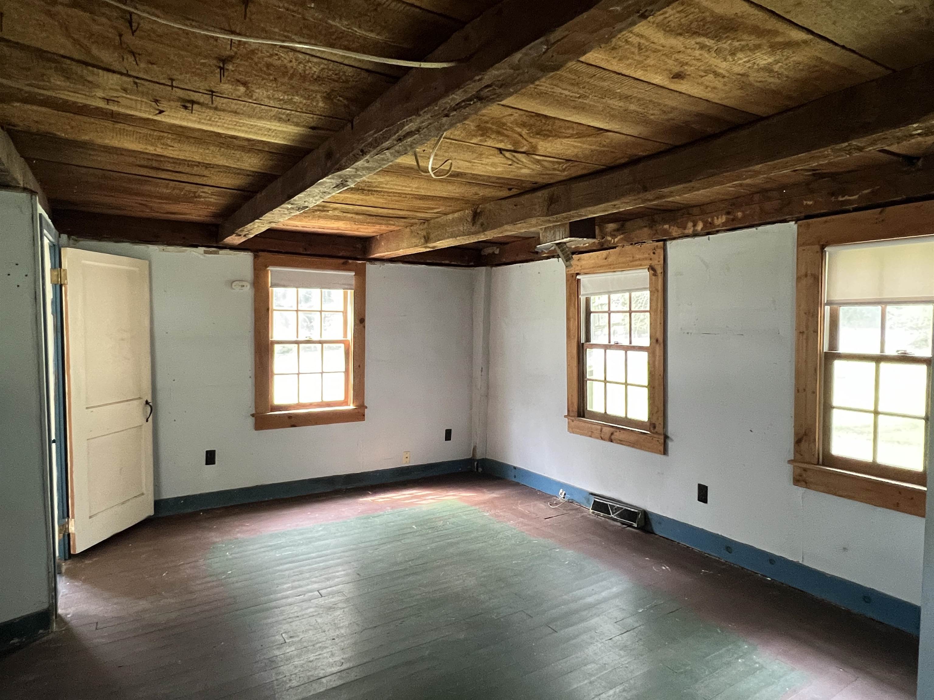 73 Newmarket Road Durham, NH 03824 - Photo 12 of 18