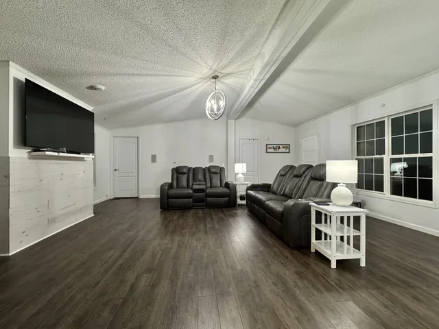 $360,000 | 9056 Taylor Cemetery Road, Lyles, TN 37098