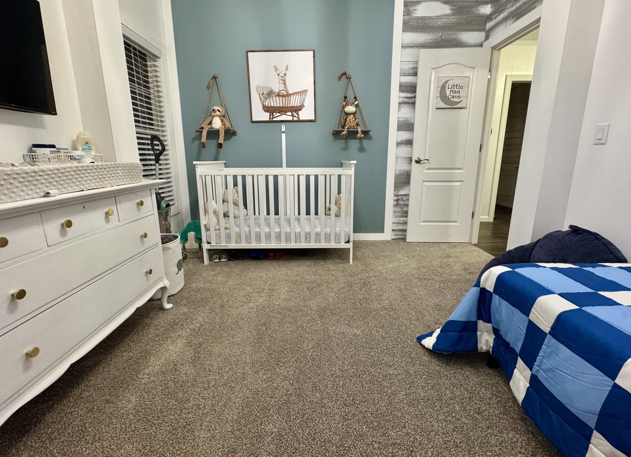 9056 Taylor Cemetery Road Lyles, TN 37098 - Photo 13 of 26