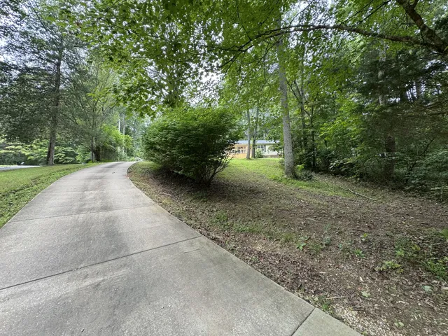 $360,000 | 9056 Taylor Cemetery Road, Lyles, TN 37098