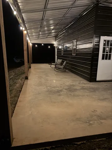 $360,000 | 9056 Taylor Cemetery Road, Lyles, TN 37098