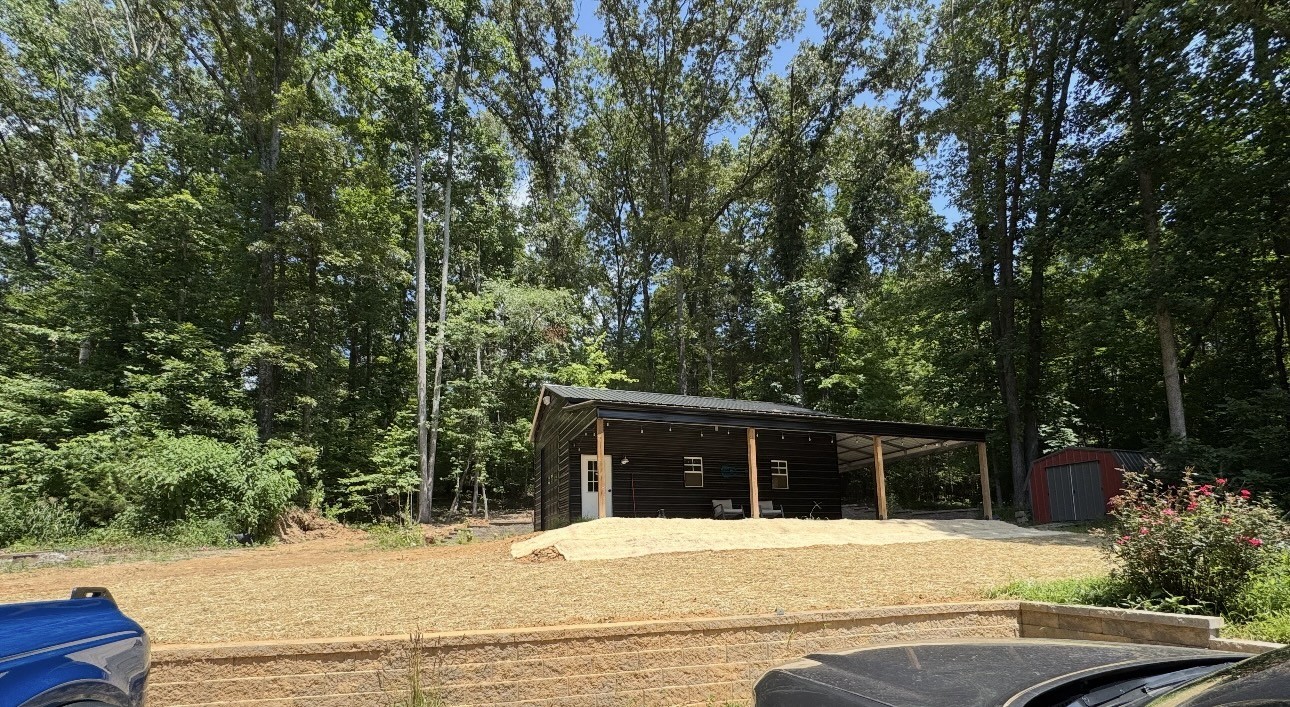 9056 Taylor Cemetery Road Lyles, TN 37098 - Photo 5 of 26