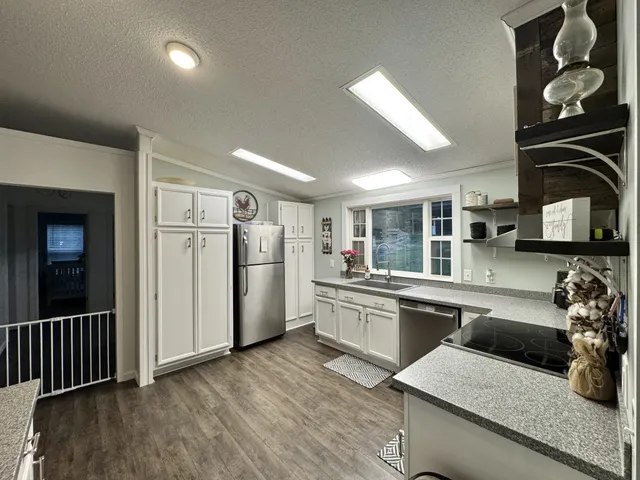 $360,000 | 9056 Taylor Cemetery Road, Lyles, TN 37098