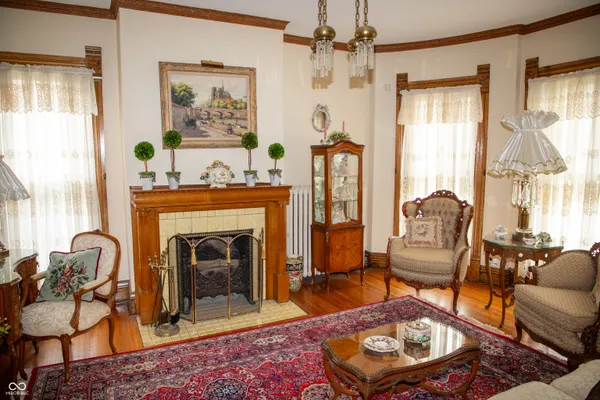 $469,900 | 313 East Wabash Avenue, Crawfordsville, IN 47933