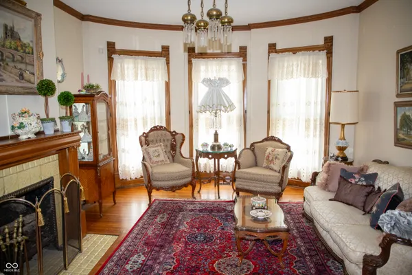 $469,900 | 313 East Wabash Avenue, Crawfordsville, IN 47933
