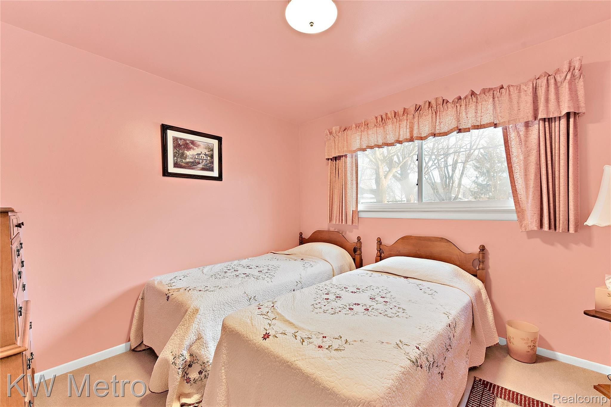 34622 Devonshire Road New Baltimore, MI 48047 - Photo 20 of 27 34622 Devonshire Rd - HD Drone Photography-26.jpg