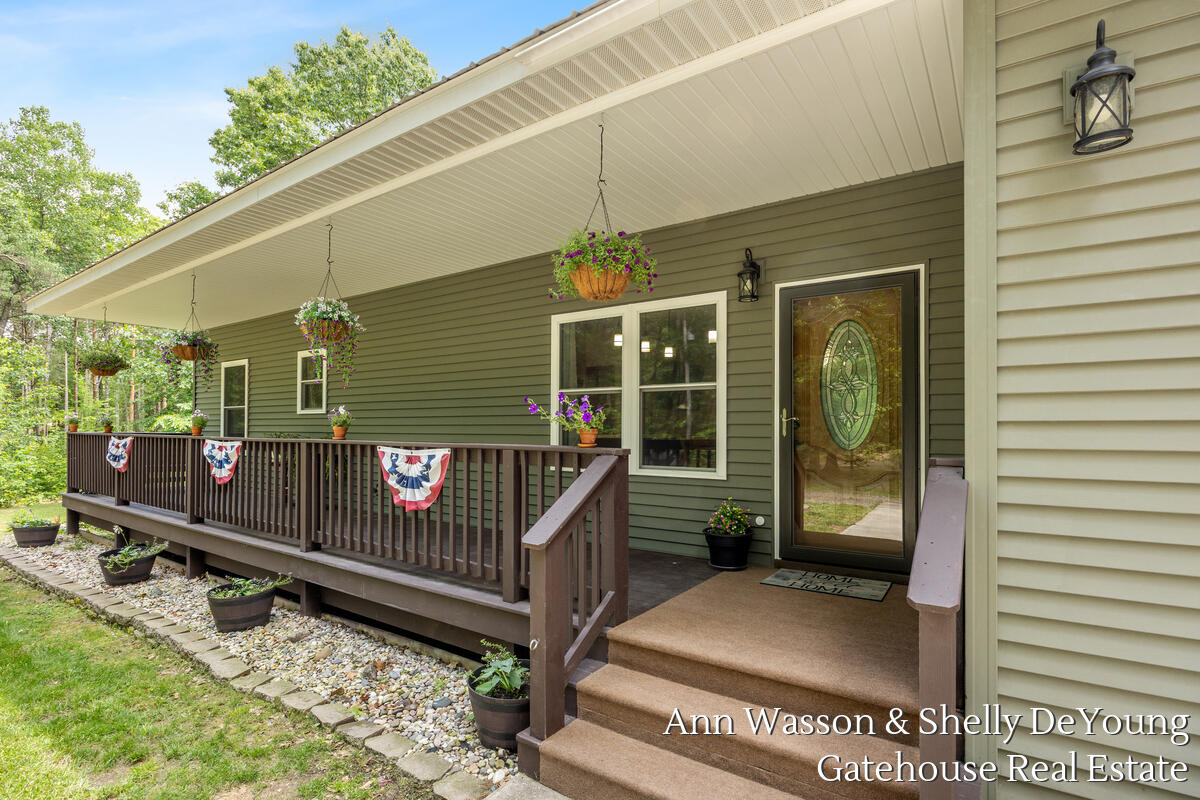 11250 Rooksby Street Sand Lake, MI 49343 - Photo 2 of 37 11250-Rooksby_003