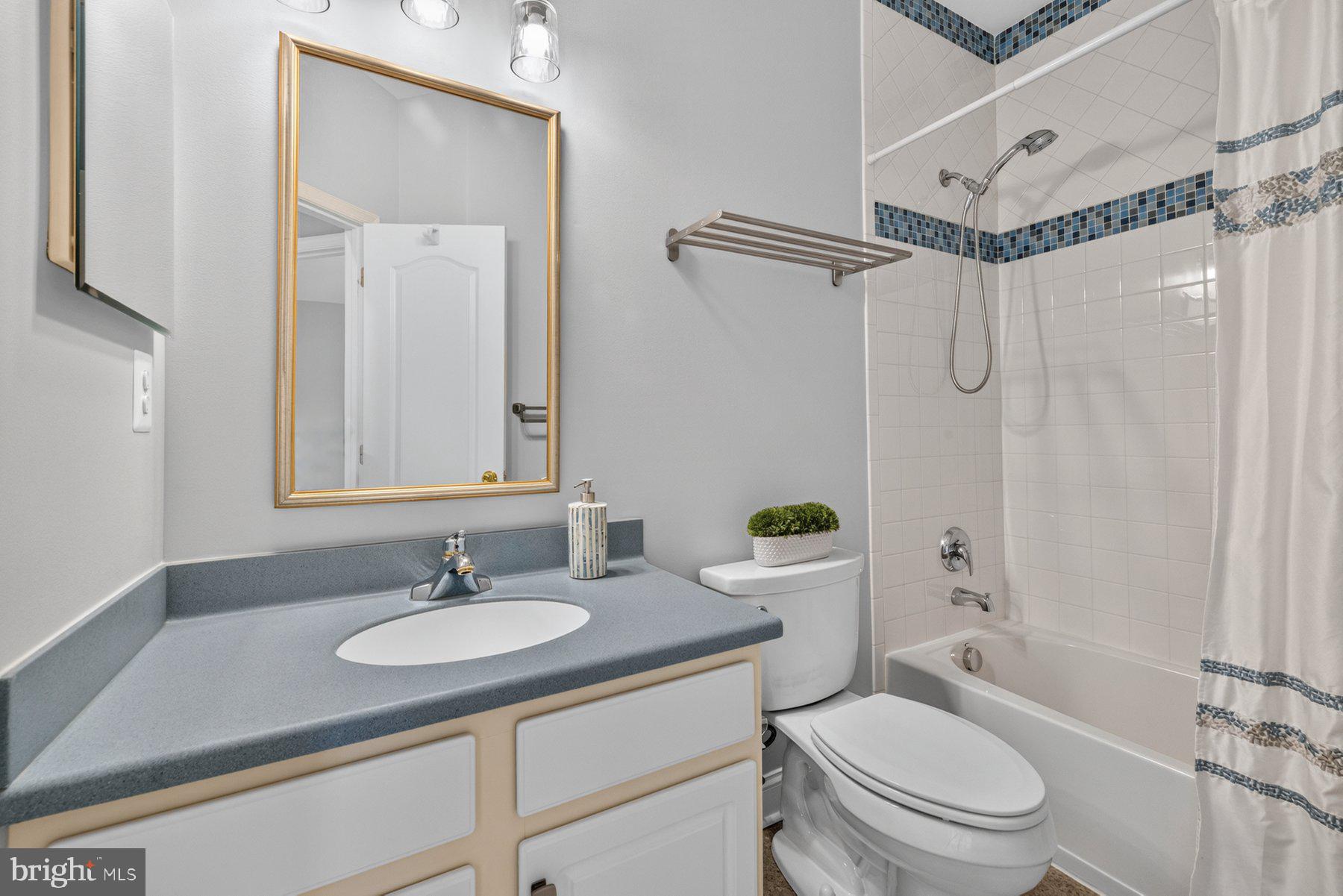 1031 Gaither Road Rockville, MD 20850 - Photo 20 of 37 Gallery Image 20
