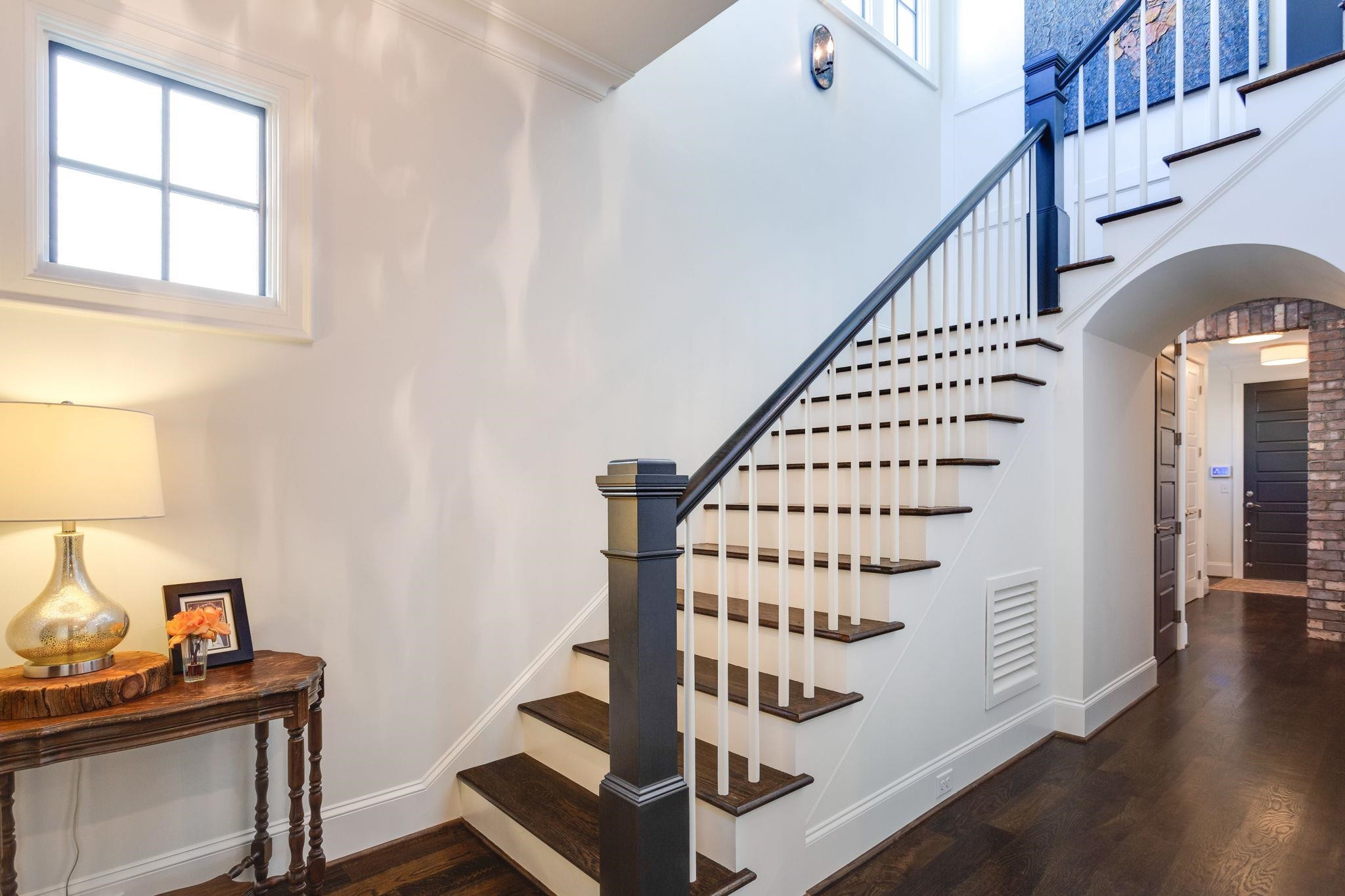 2008 Vinnings Place Raleigh, NC 27608 - Photo 4 of 55 Photo 8