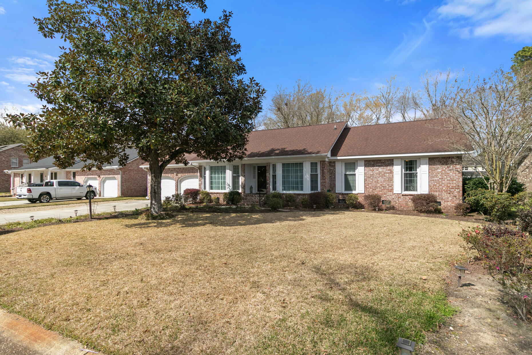 6 Sabina Court Hanahan, SC 29410 - Photo 3 of 49 03_3_mls