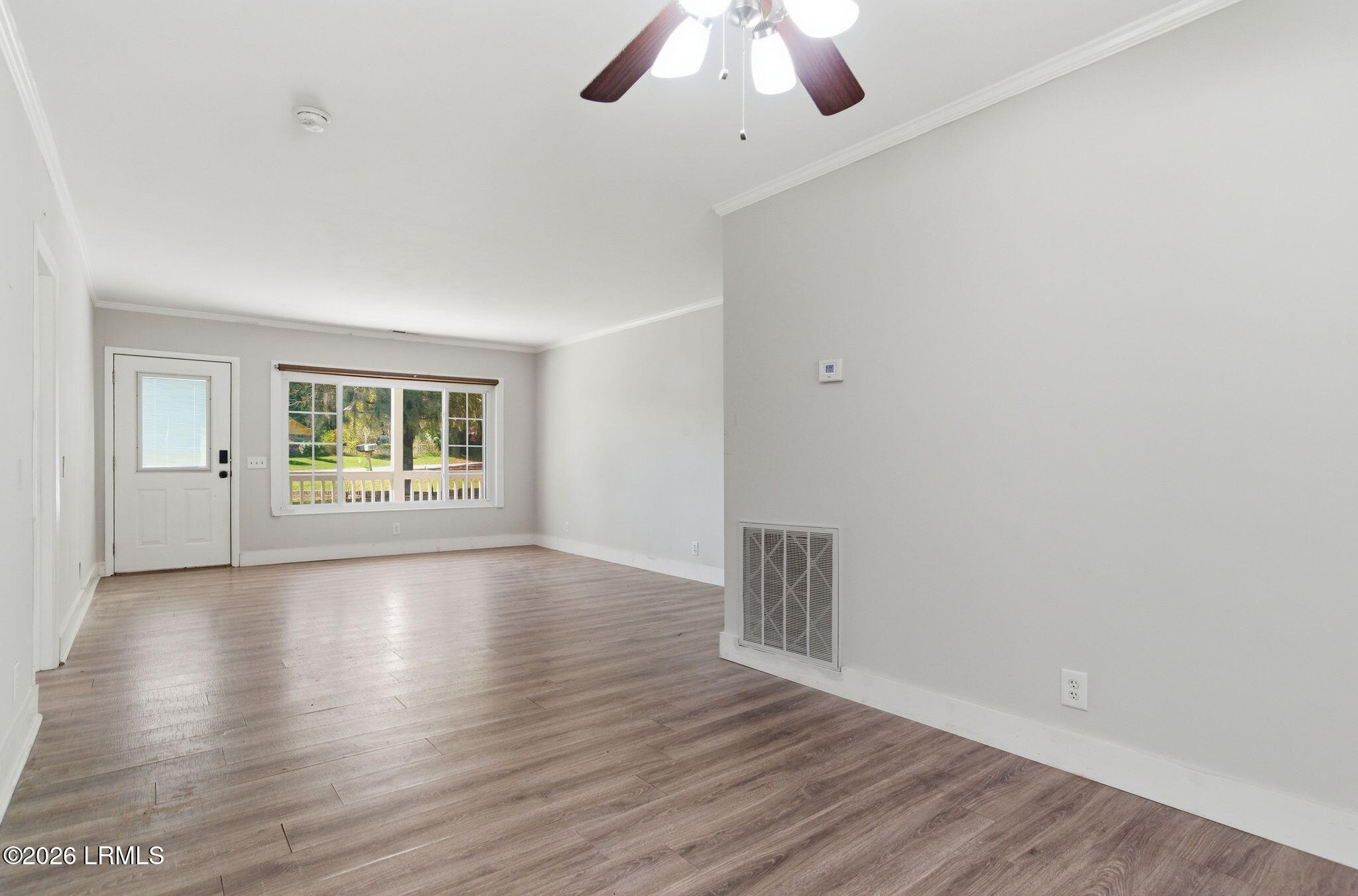 3014 Shell Point Road Beaufort, SC 29906 - Photo 9 of 45 lp2603221-1013