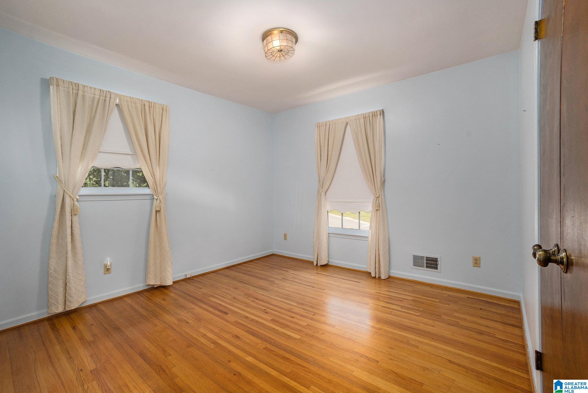 1206 Old Oak Road Birmingham, AL 35235 - Photo 18 of 26