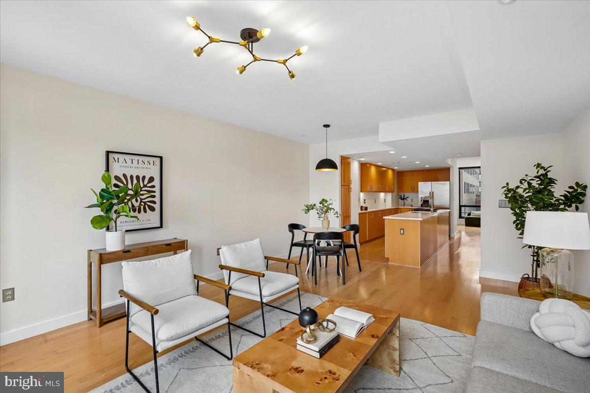 912 F Street Northwest, Unit 709 Washington, DC 20004 - Photo 9 of 28