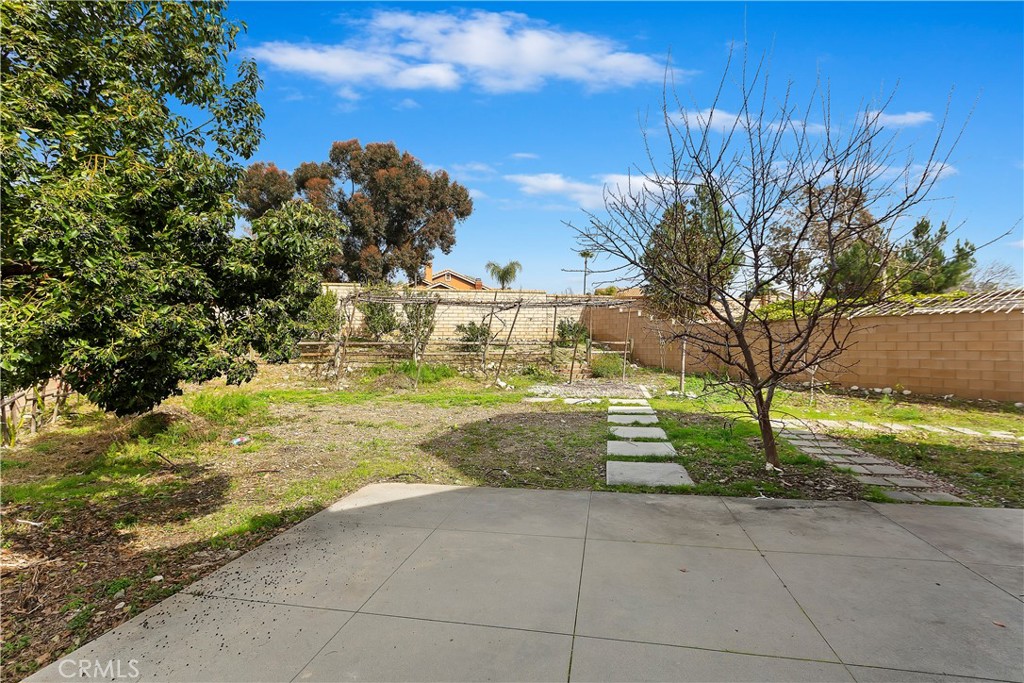 11548 Grimaldi Road Rancho Cucamonga, CA 91701 - Photo 35 of 39 a view of yard along with trees