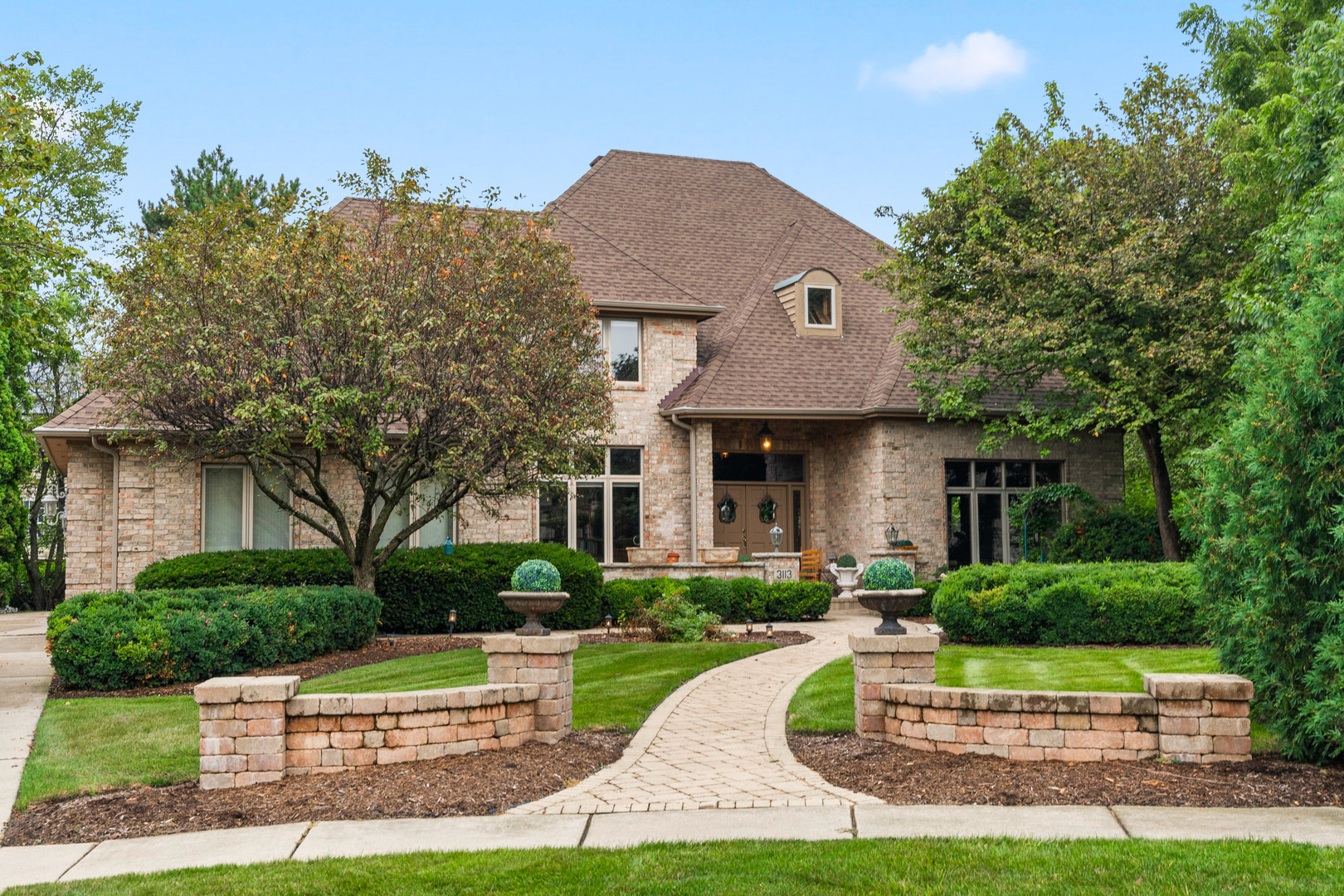 3113 Turnberry Road St. Charles, IL 60174 - Photo 1 of 89 Gallery Image 1