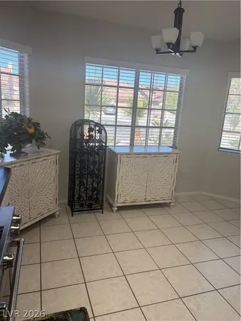 $2,595 | 5301 Sly Fox Court, Las Vegas, NV 89130