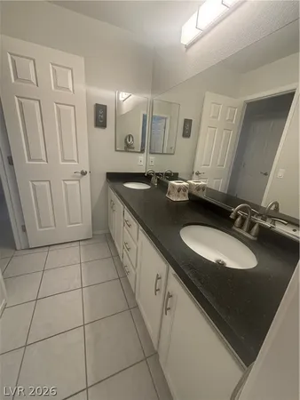 $2,595 | 5301 Sly Fox Court, Las Vegas, NV 89130
