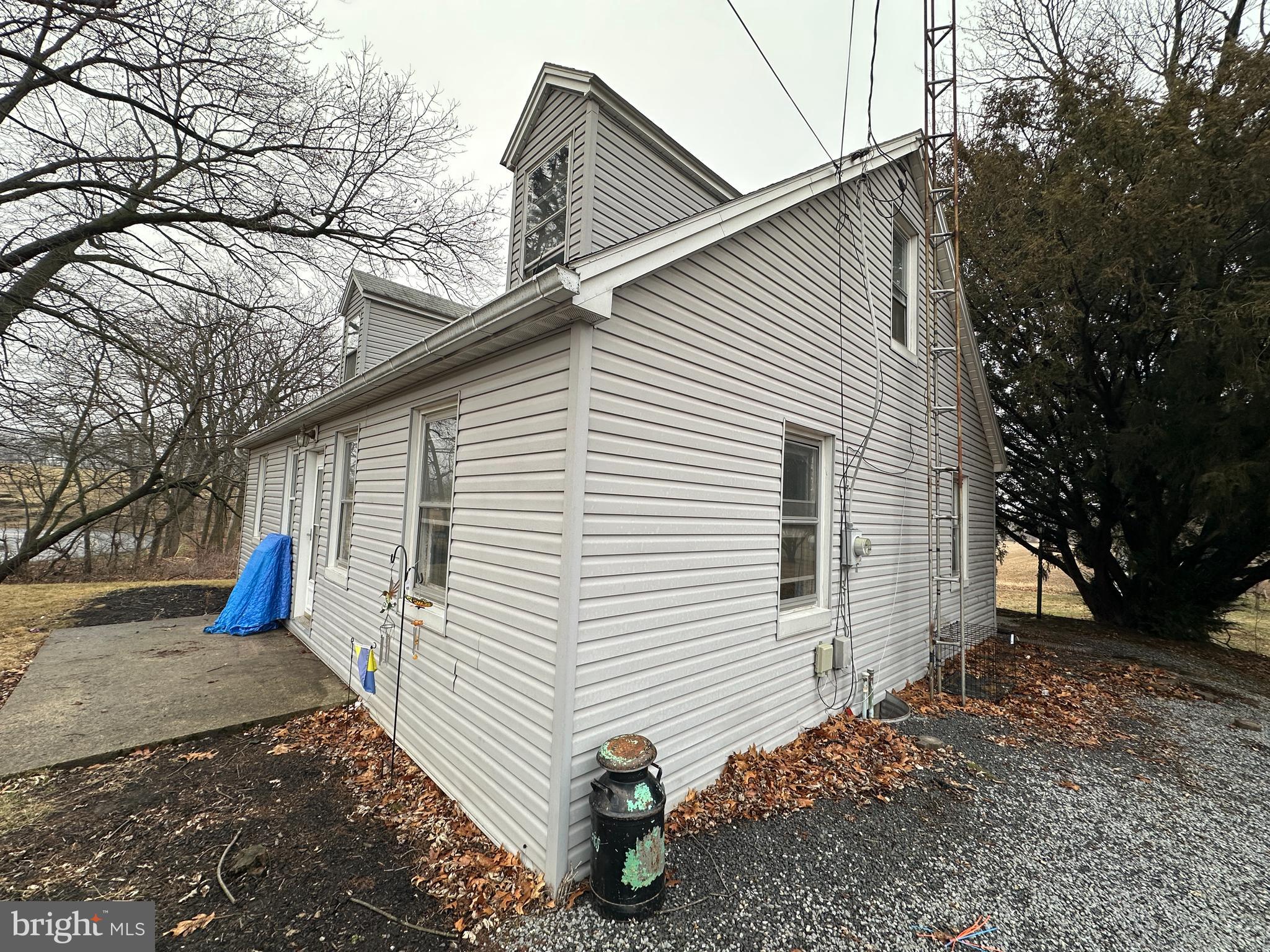 4811 Church Road Chambersburg, PA 17202 - Photo 4 of 70