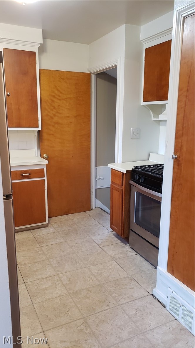1450 Sunset Road Cleveland, OH 44124 - Photo 6 of 14