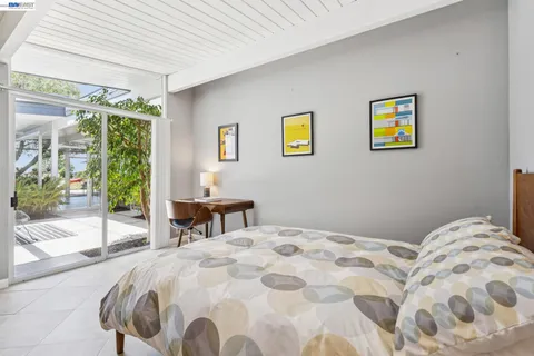 $1,795,000 | 5842 Highwood Road, Castro Valley, CA 94552