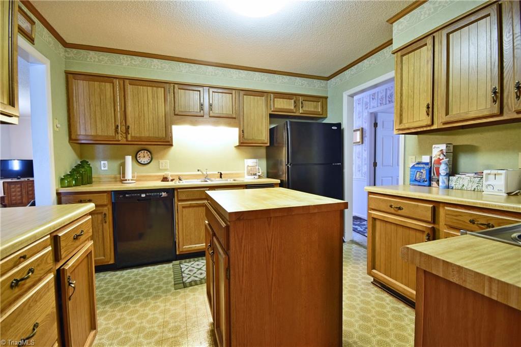 140 A Old Mill Road High Point, NC 27265 - Photo 13 of 24 Gallery Image 13