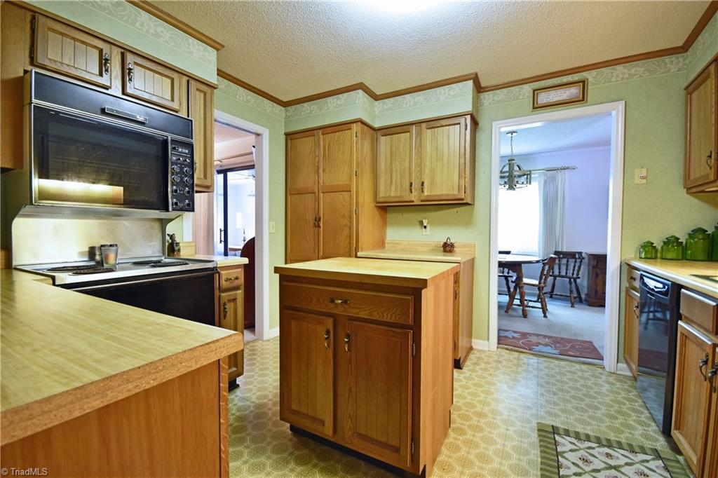 140 A Old Mill Road High Point, NC 27265 - Photo 14 of 24 Gallery Image 14